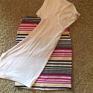 🎉SOLD JUNIOR SET 🎉 Top w striped stretch skirt